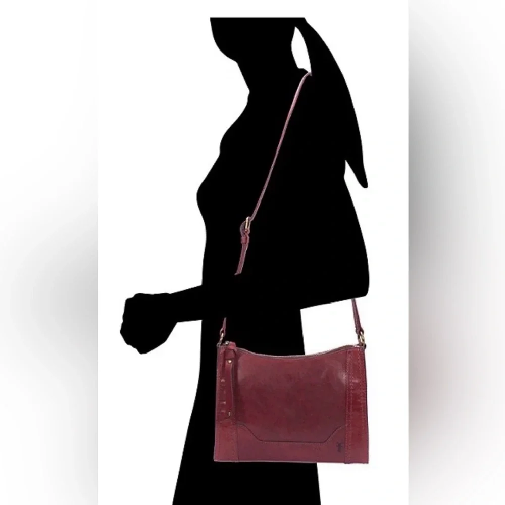 NWT Frye Leather Melissa Zip Top Saddle Crossbody Berry Lacquer Red MSRP $198